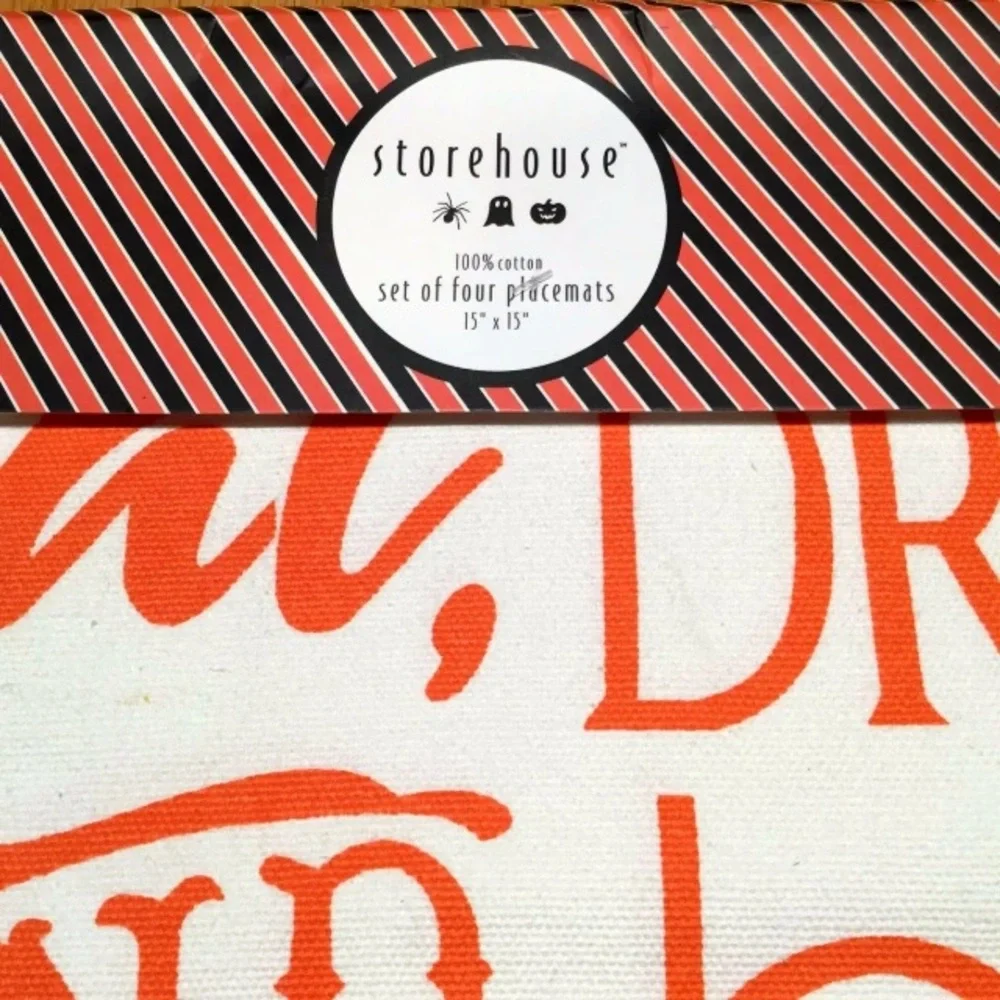 New Set of 4 Halloween Placemats Eat Drink & Be Scary Halloween Party